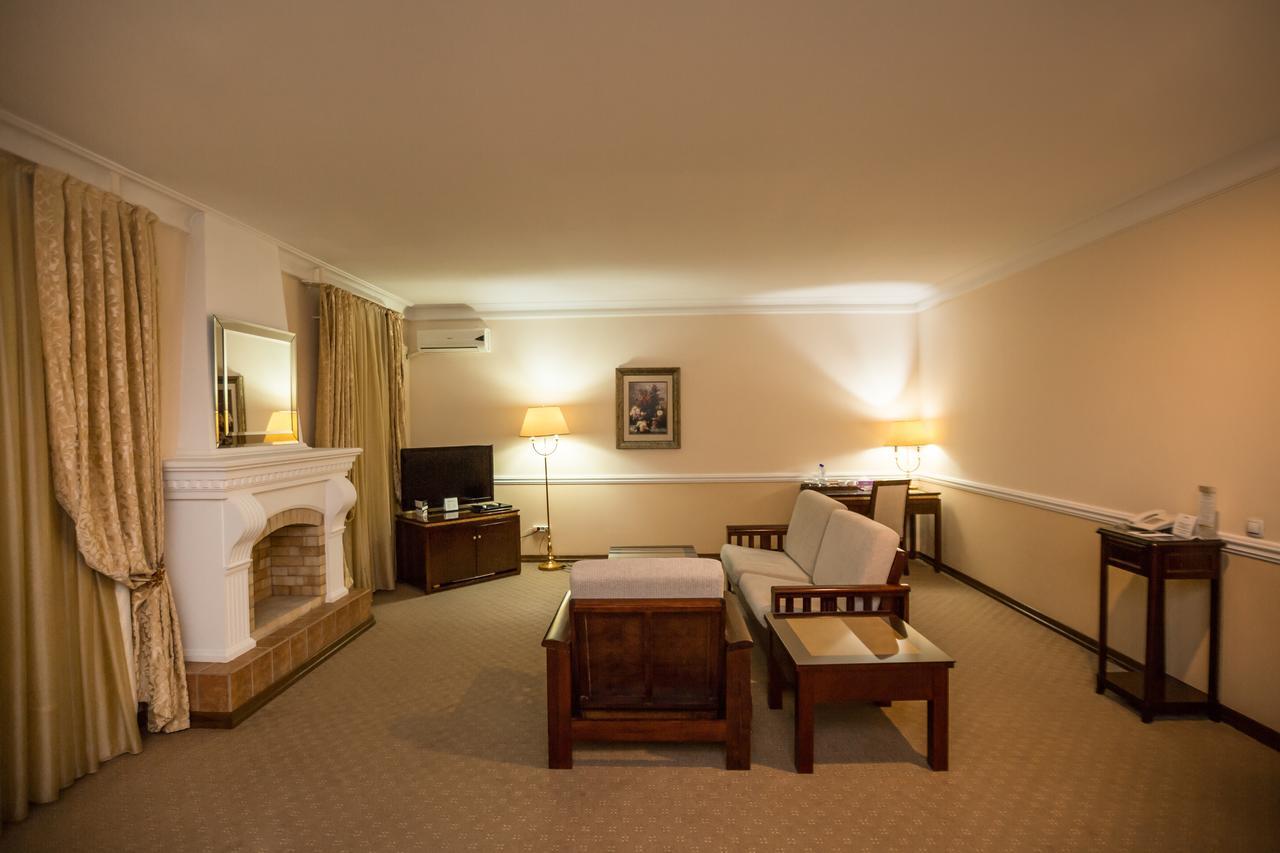 Hotel Bek Τασκένδη Εξωτερικό φωτογραφία